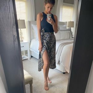Leopard-print, midi/asymmetrical, wrap Skirt